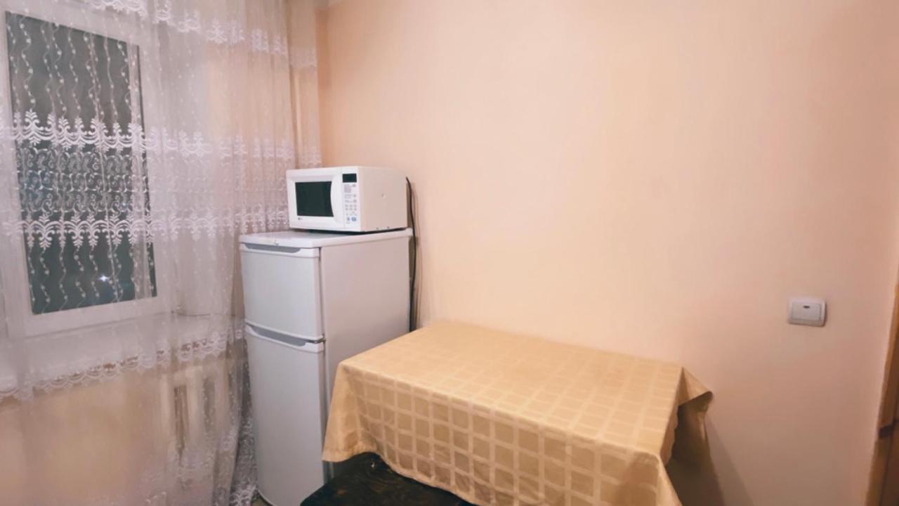 2 Комн Квартира На Новой Площади Apartment Almaty Luaran gambar